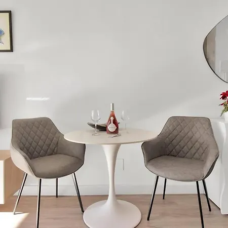 Moderno Duplex Con Vistas Al Mar En - Abejeras 409 エステポナ